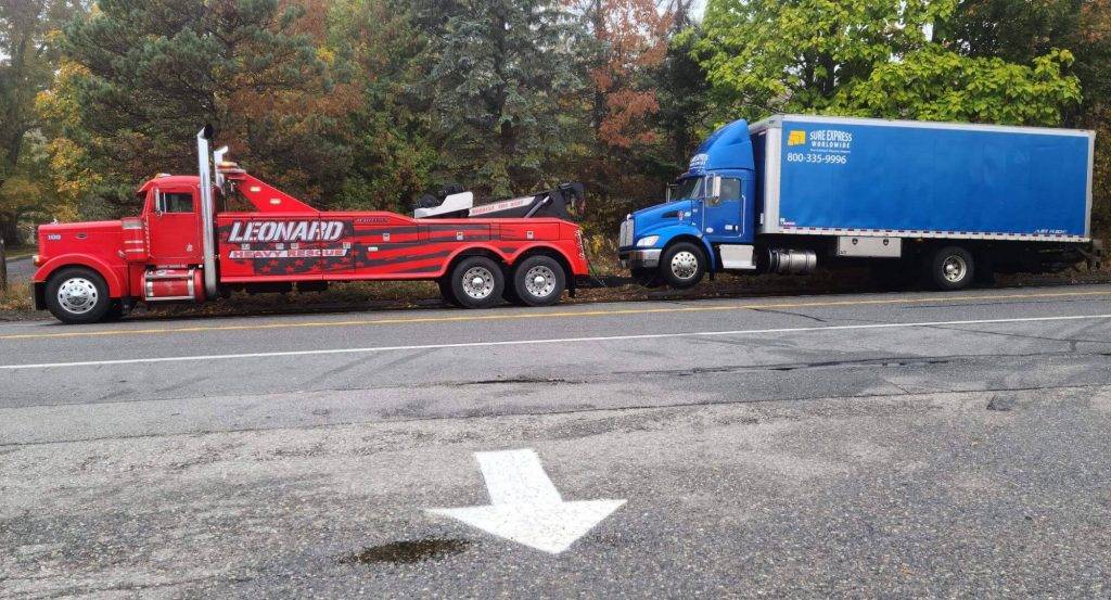 Leonard Heavy Rescue 24 Hour Heavy Duty Towing (11)