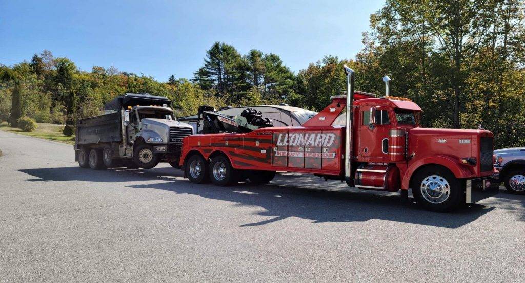 Leonard Heavy Rescue 24 Hour Heavy Duty Towing (12)