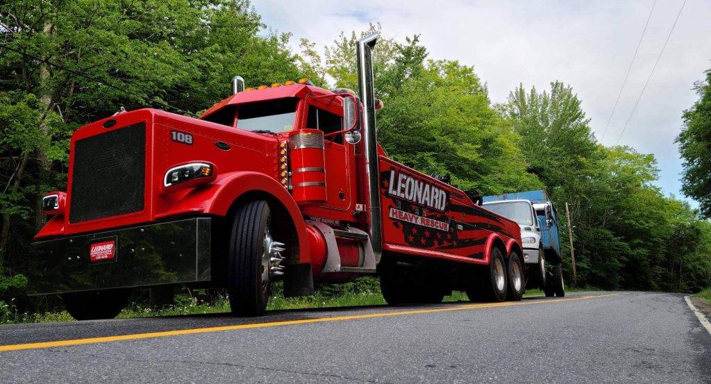 Leonard Heavy Rescue 24 Hour Heavy Duty Towing (4)